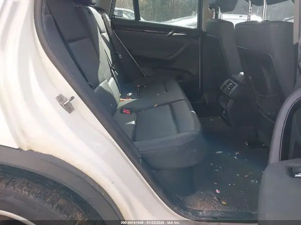5UXWZ7C36H0V87264 2017 BMW X3 - Image 8