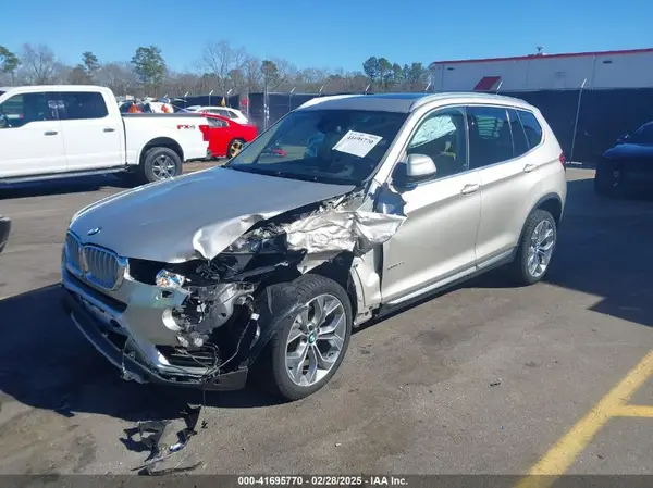 5UXWZ7C36H0X39298 2017 BMW X3 - Image 2