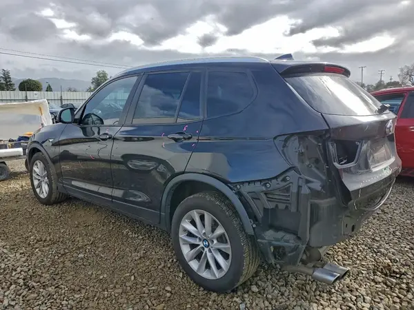 5UXWZ7C36H0X41732 2017 BMW X3 - Image 2
