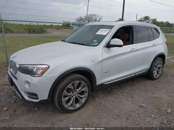 5UXWZ7C36H0X42945 2017 BMW X3 - Image 2
