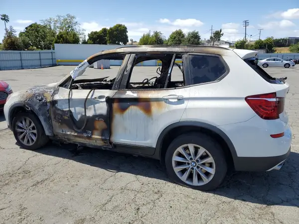 5UXWZ7C37H0V86902 2017 BMW X3 - Image 2