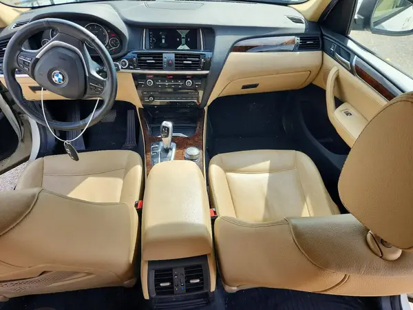 5UXWZ7C37H0V88679 2017 BMW X3 - Image 8