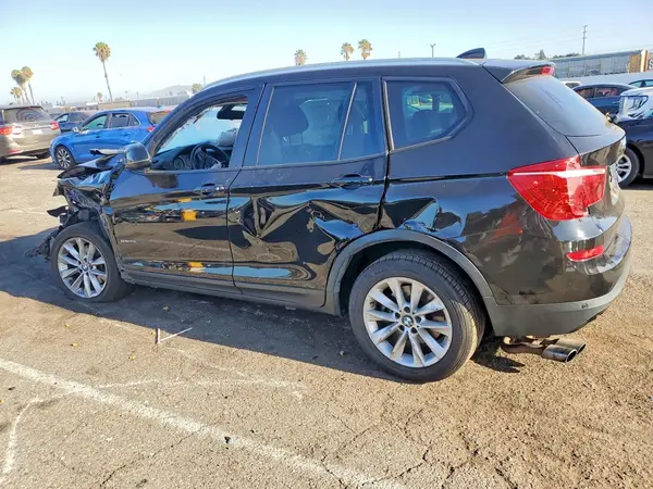 5UXWZ7C38H0V86570 2017 BMW X3 - Image 2