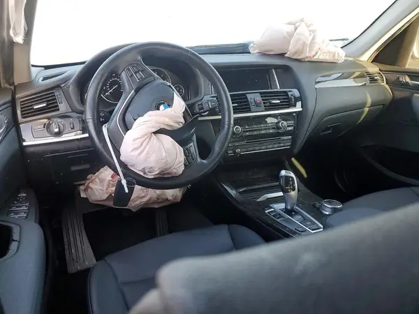 5UXWZ7C38H0V86570 2017 BMW X3 - Image 8