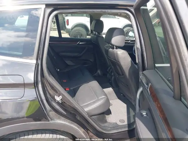 5UXWZ7C38H0V87525 2017 BMW X3 - Image 8
