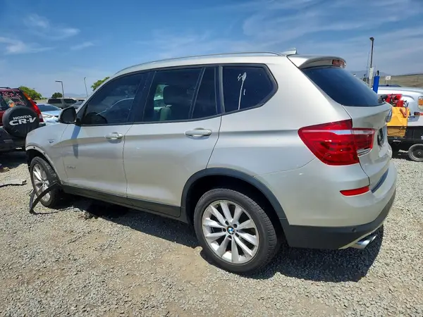 5UXWZ7C38H0V89842 2017 BMW X3 - Image 2