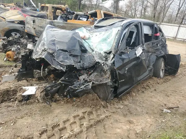 5UXWZ7C38H0V90277 2017 BMW X3 - Image 1