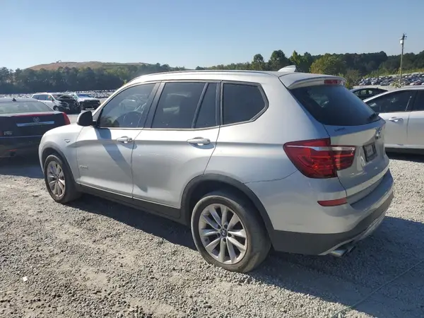 5UXWZ7C38H0V90330 2017 BMW X3 - Image 2
