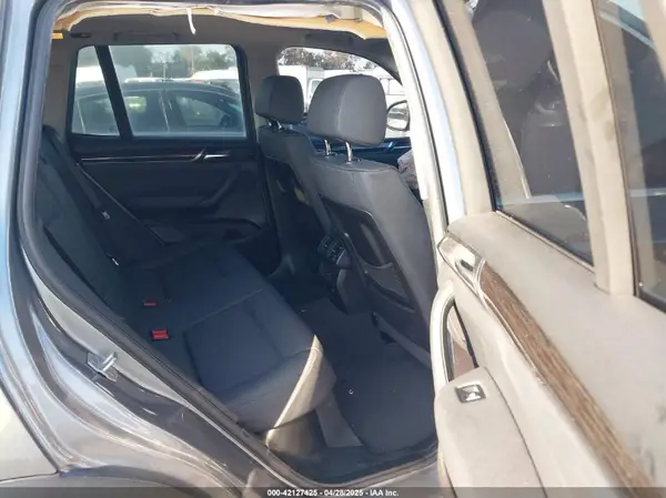 5UXWZ7C38H0V90764 2017 BMW X3 - Image 8