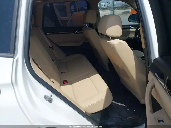 5UXWZ7C38H0X39514 2017 BMW X3 - Image 8