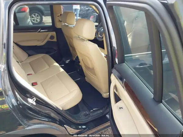 5UXWZ7C39H0V88280 2017 BMW X3 - Image 8