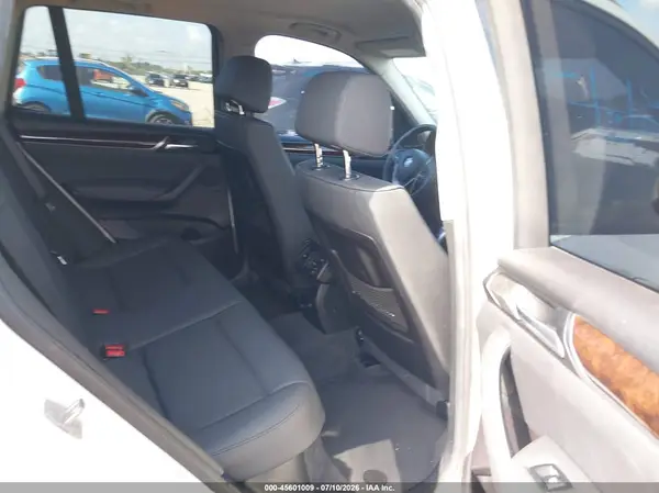 5UXWZ7C39H0V94760 2017 BMW X3 - Image 8