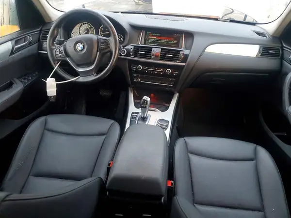 5UXWZ7C39H0X39036 2017 BMW X3 - Image 8