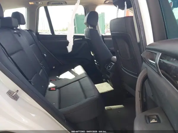 5UXWZ7C3XH0V86957 2017 BMW X3 - Image 8