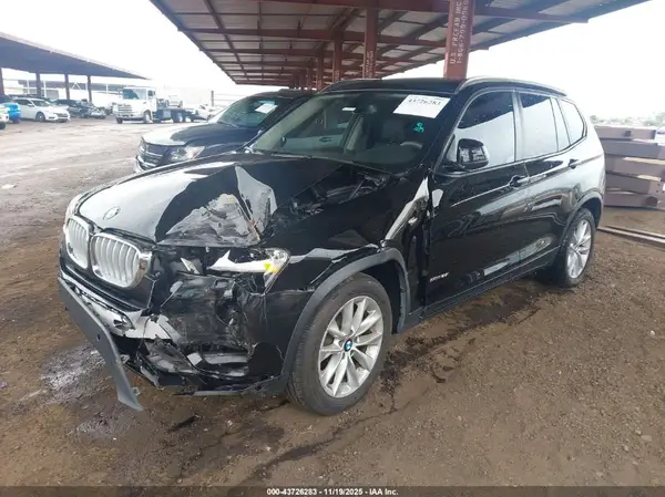5UXWZ7C3XH0V88630 2017 BMW X3 - Image 2
