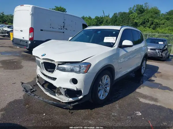 5UXWZ7C3XH0V88773 2017 BMW X3 - Image 2