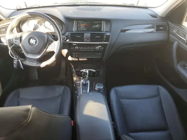 5UXWZ7C3XH0V92001 2017 BMW X3 - Image 8