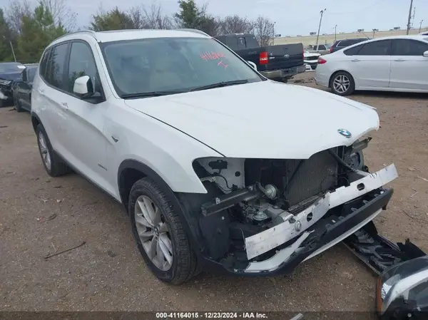 5UXWZ7C3XH0V93083 2017 BMW X3 - Image 1