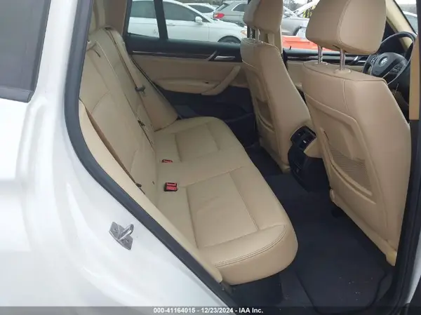 5UXWZ7C3XH0V93083 2017 BMW X3 - Image 8