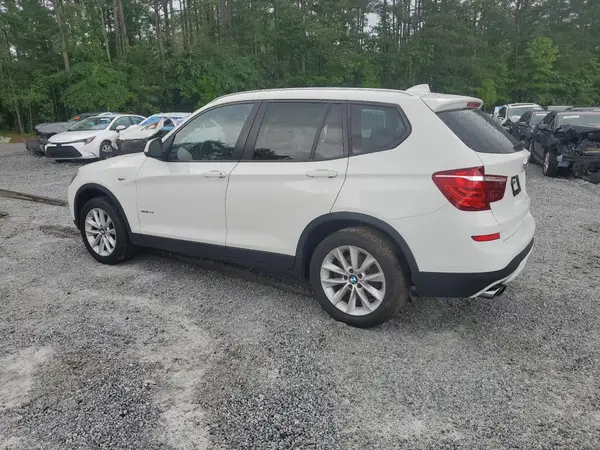 5UXWZ7C3XH0V93553 2017 BMW X3 - Image 2