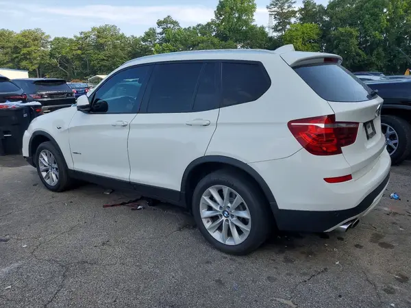 5UXWZ7C3XH0V93620 2017 BMW X3 - Image 2
