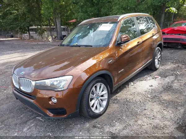 5UXWZ7C3XH0V94279 2017 BMW X3 - Image 2