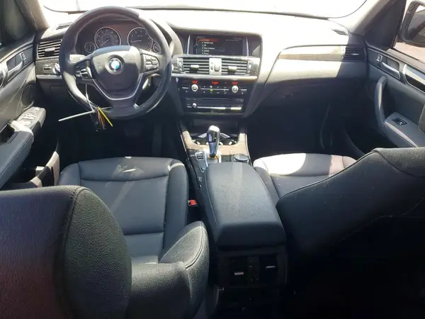 5UXWZ7C3XH0X39370 2017 BMW X3 - Image 8