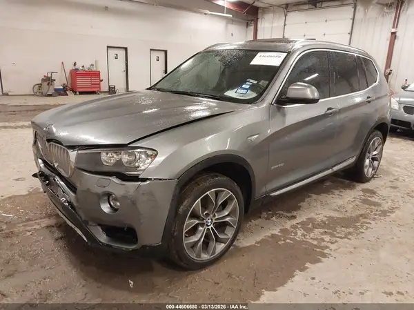 5UXWZ7C3XH0X39448 2017 BMW X3 - Image 2