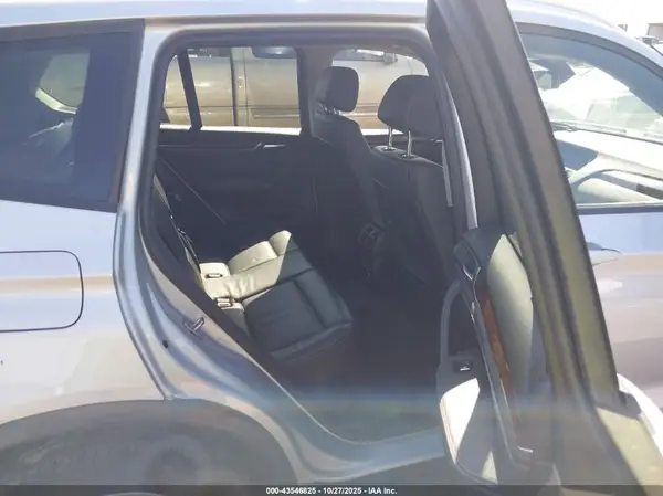 5UXWZ7C50G0R31901 2016 BMW X3 - Image 8