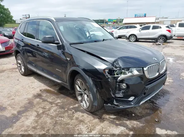5UXWZ7C51G0T43215 2016 BMW X3 - Image 1