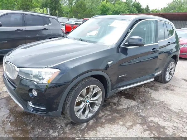 5UXWZ7C51G0T43215 2016 BMW X3 - Image 2