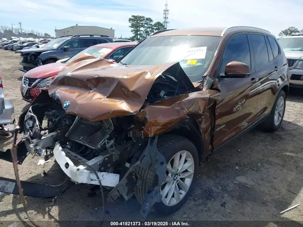 5UXWZ7C51H0U46717 2017 BMW X3 - Image 2