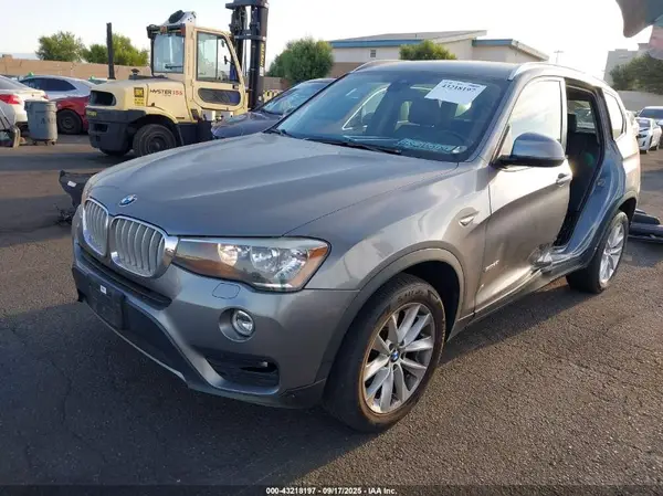 5UXWZ7C51H0U47110 2017 BMW X3 - Image 2