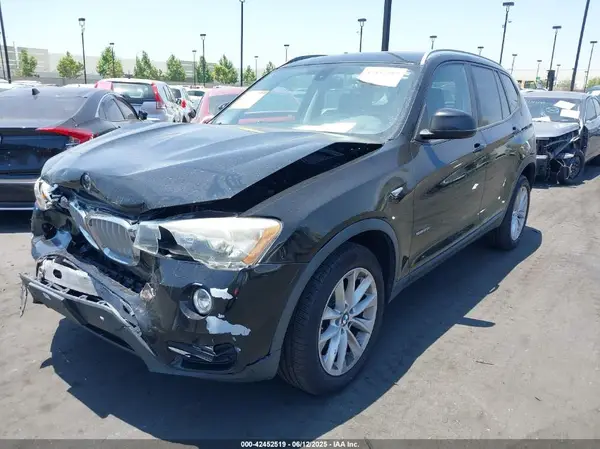 5UXWZ7C52G0R32855 2016 BMW X3 - Image 2