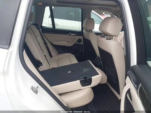 5UXWZ7C52H0T44410 2017 BMW X3 - Image 8