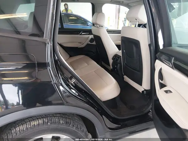 5UXWZ7C52H0U45236 2017 BMW X3 - Image 8