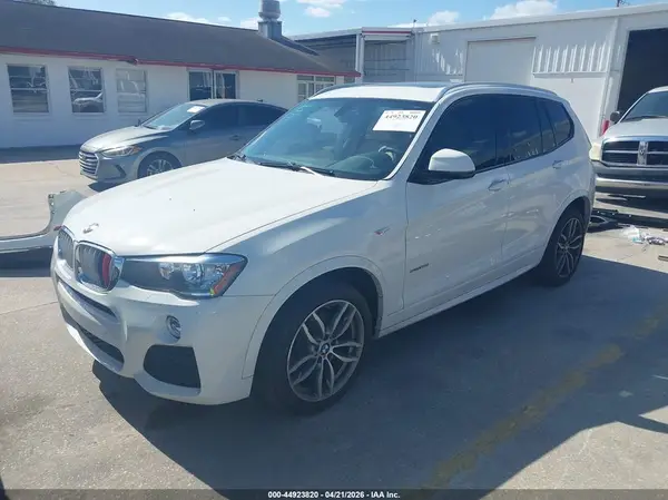 5UXWZ7C52H0U46029 2017 BMW X3 - Image 2