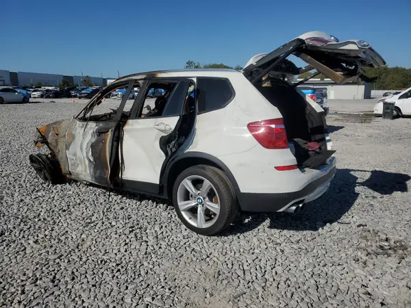 5UXWZ7C52H0V85514 2017 BMW X3 - Image 2
