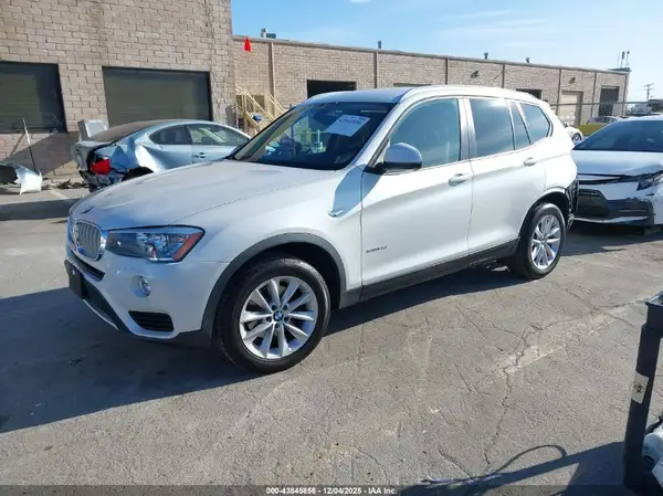 5UXWZ7C53H0U45746 2017 BMW X3 - Image 2