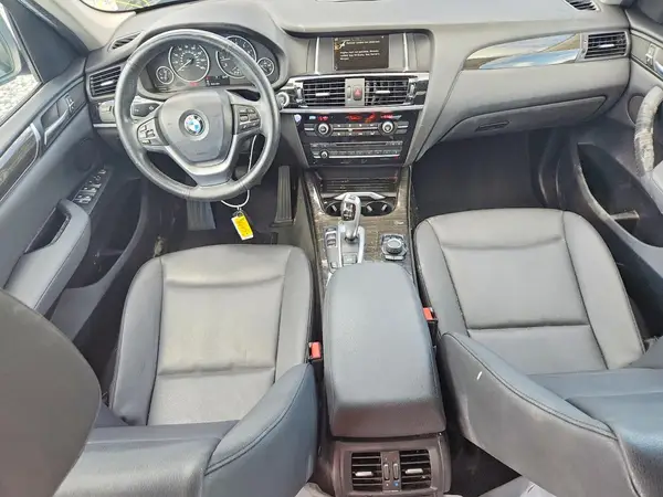 5UXWZ7C53H0V85585 2017 BMW X3 - Image 8