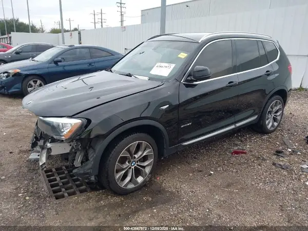 5UXWZ7C53H0V86302 2017 BMW X3 - Image 2