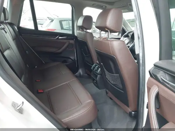 5UXWZ7C54H0U47019 2017 BMW X3 - Image 8
