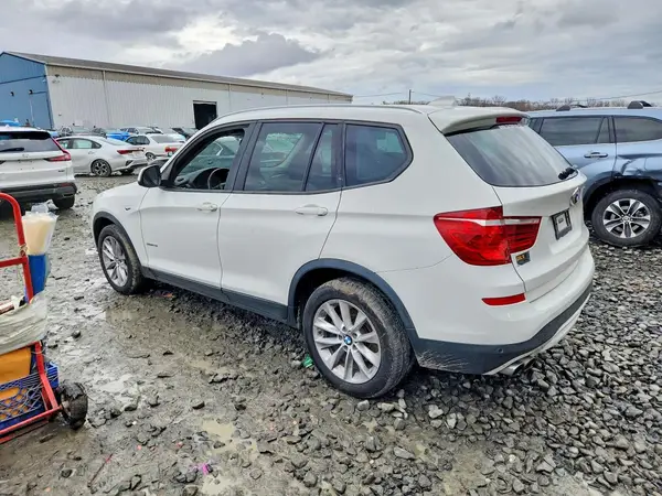 5UXWZ7C54H0U47621 2017 BMW X3 - Image 2