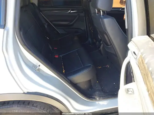 5UXWZ7C55G0T42875 2016 BMW X3 - Image 8