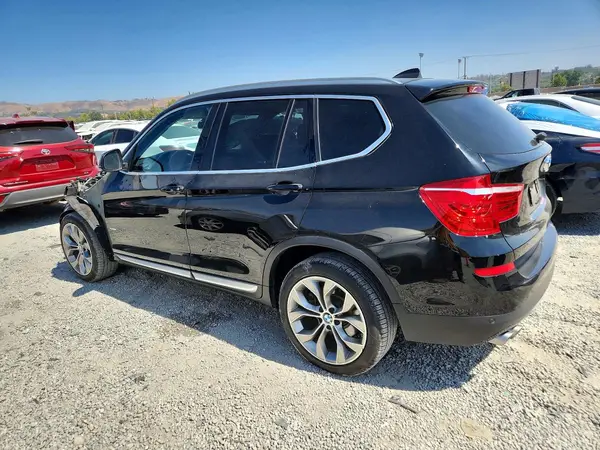 5UXWZ7C55H0T44482 2017 BMW X3 - Image 2