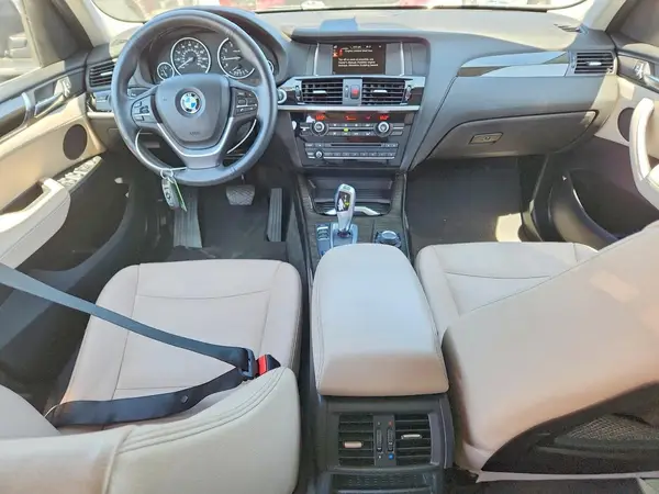 5UXWZ7C55H0T44482 2017 BMW X3 - Image 8