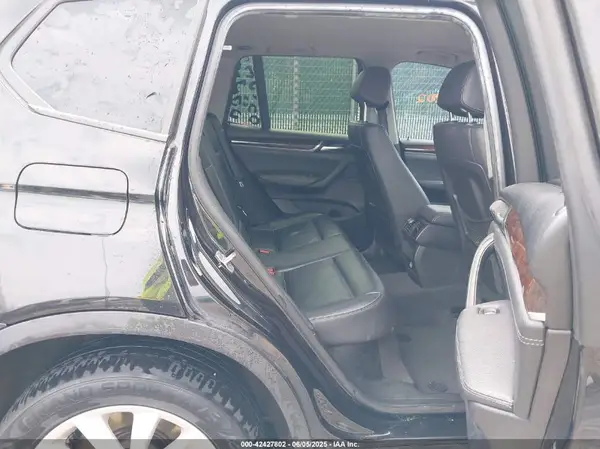 5UXWZ7C55H0V85037 2017 BMW X3 - Image 8