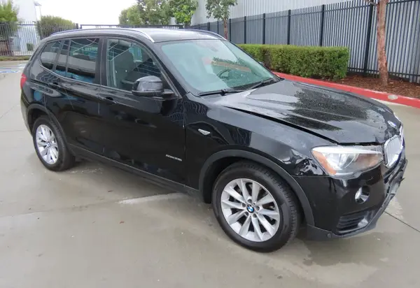 5UXWZ7C56G0R32616 2016 BMW X3 - Image 1