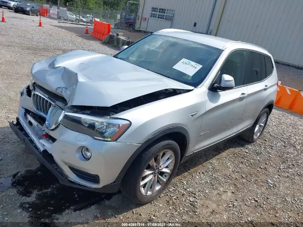 5UXWZ7C56H0V85841 2017 BMW X3 - Image 2