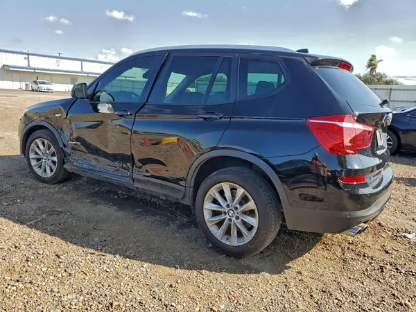 5UXWZ7C57H0U45197 2017 BMW X3 - Image 2